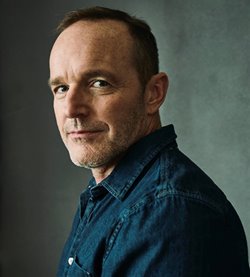 Clark-Gregg.jpg Clark-Gregg.jpg